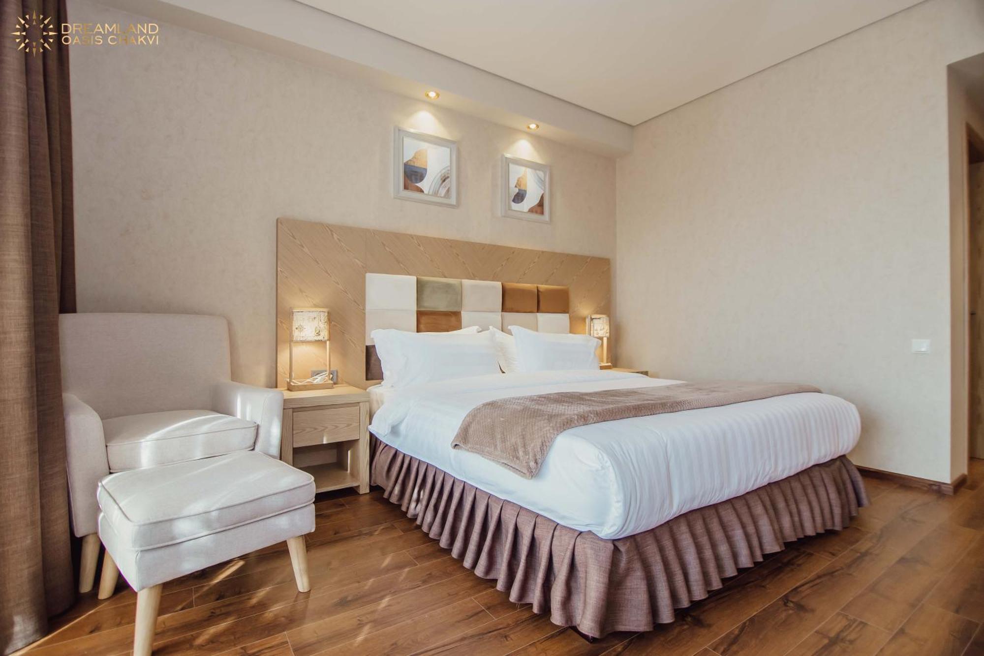 Dreamland Oasis Aparthotel Kobuleti Extérieur photo