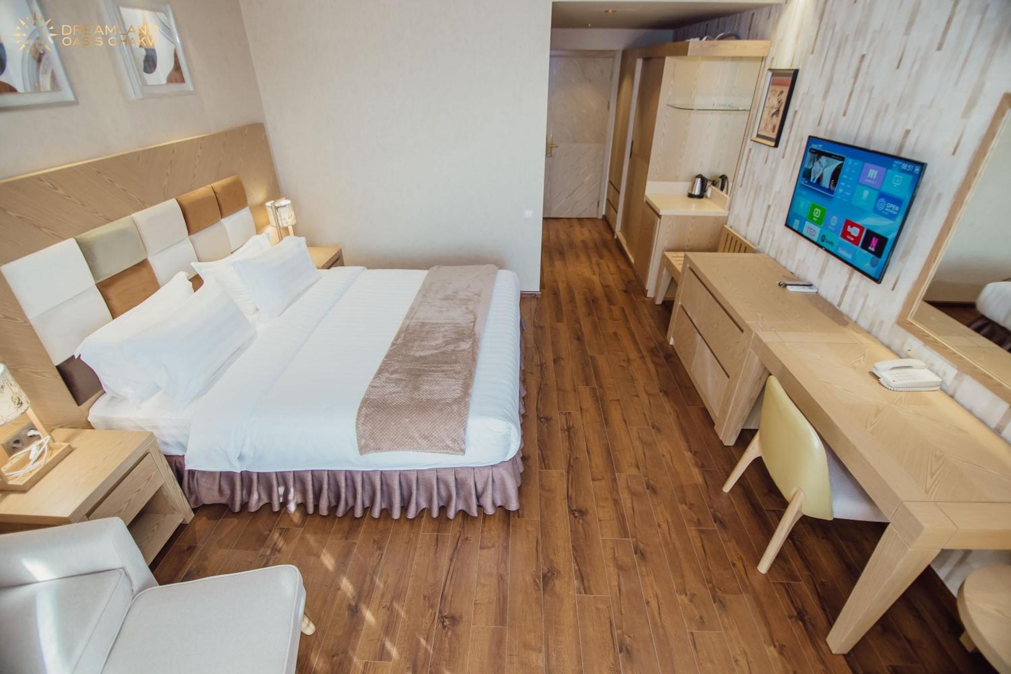 Dreamland Oasis Aparthotel Kobuleti Extérieur photo