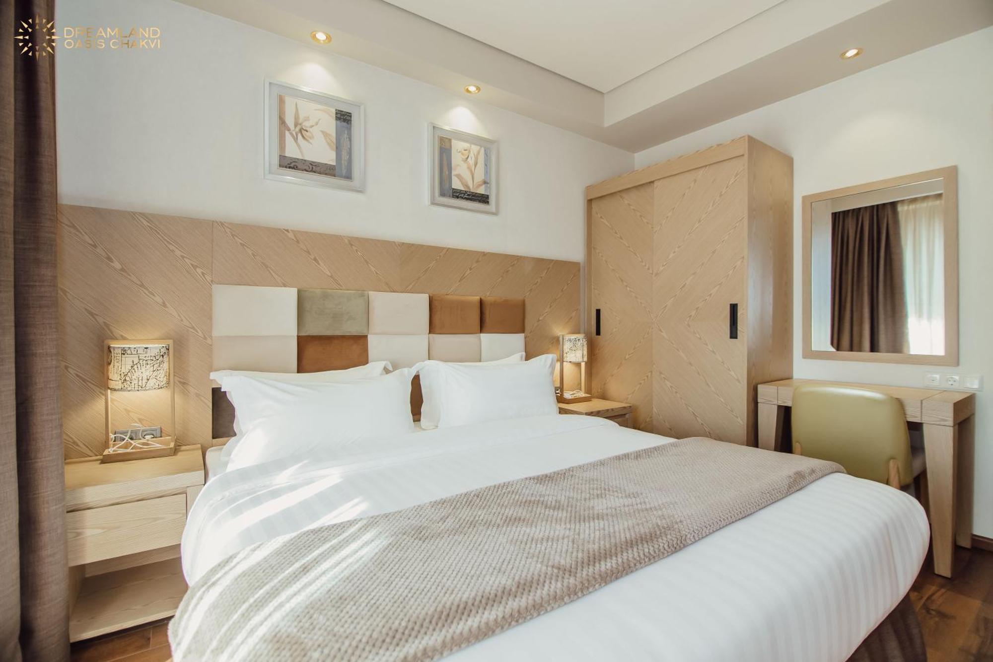Dreamland Oasis Aparthotel Kobuleti Extérieur photo