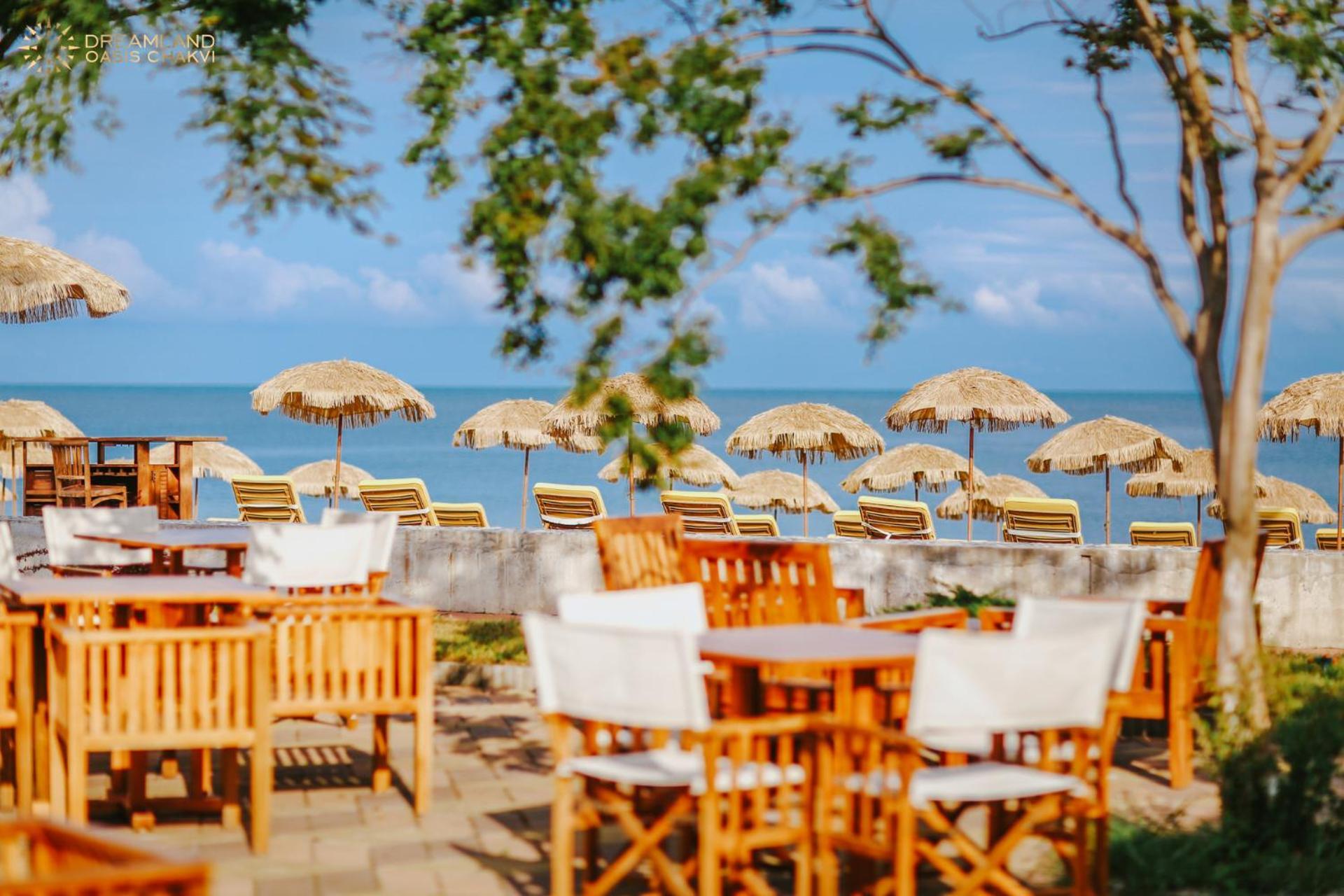 Dreamland Oasis Aparthotel Kobuleti Extérieur photo
